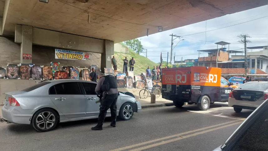 Imagem ilustrativa da imagem Empresário é encontrado morto dentro do carro no Salgueiro