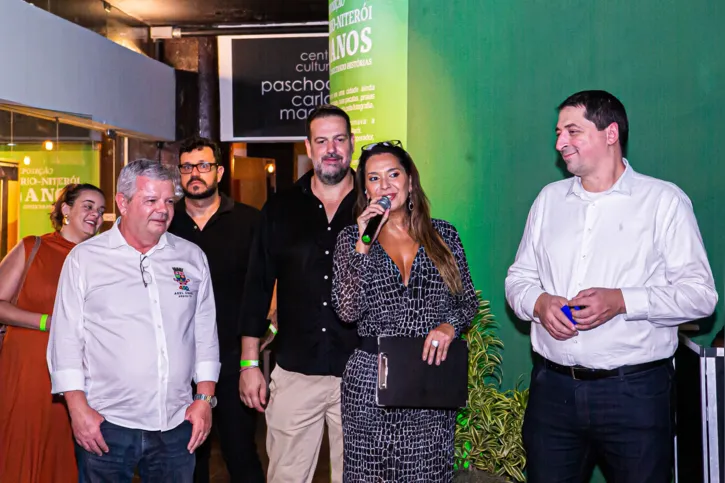 Na foto, Julia Pacheco, prefeito Axel Grael, Ned (diretor do CCPCM), Franciane Barbosa e Julio Amorim