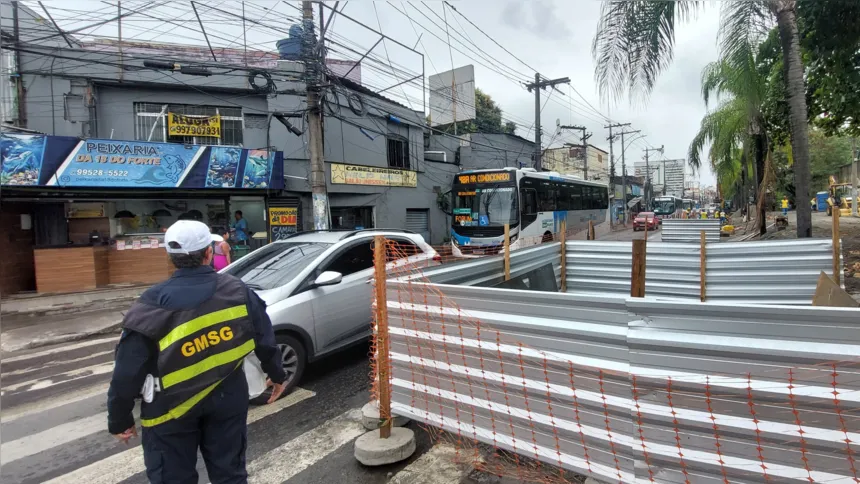 A Guarda Municipal estava presente em pontos de interdição específicos para auxiliar na fluidez do trânsito