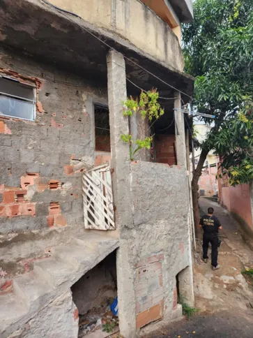 Os criminosos abriram diversas contas bancárias em nome de moradores de rua