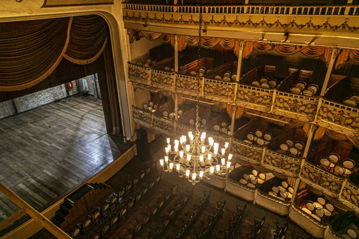 Imagem ilustrativa da imagem Potência turística niteroiense: Teatro Municipal João Caetano é palco de história e cultura