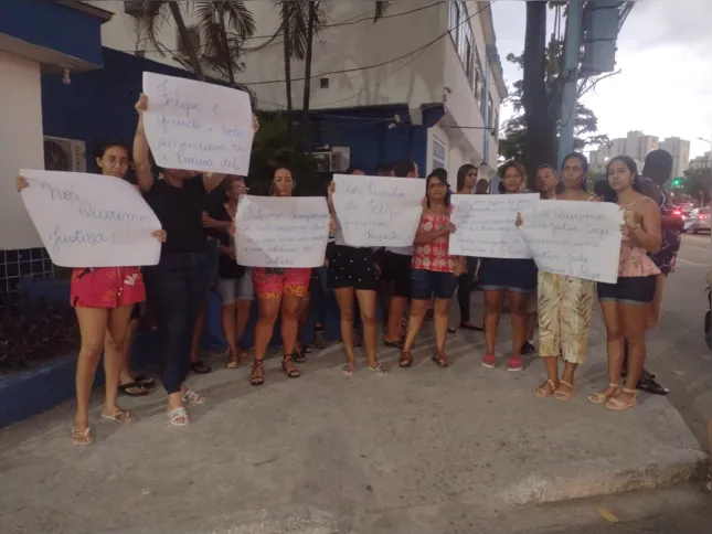 Família organizou protesto em frente ao 7º BPM na semana passada