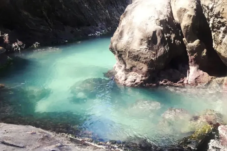 Grutas marítimas ficam em Ponta Negra