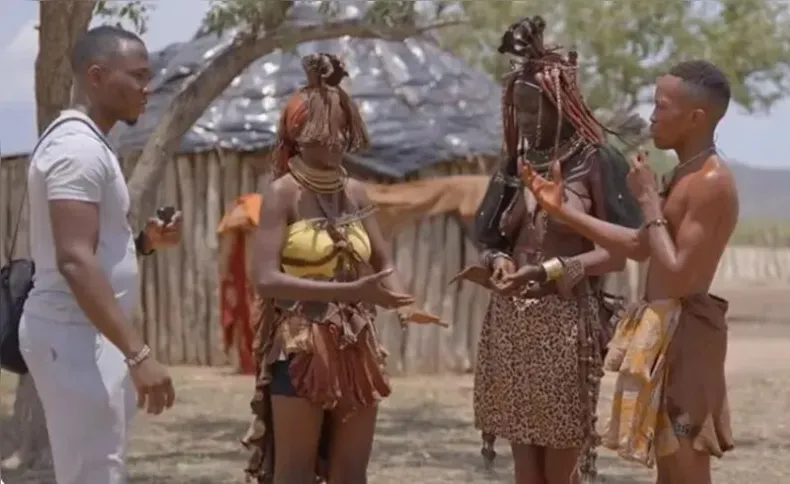 Os Himba têm cerca de 50 mil participantes
