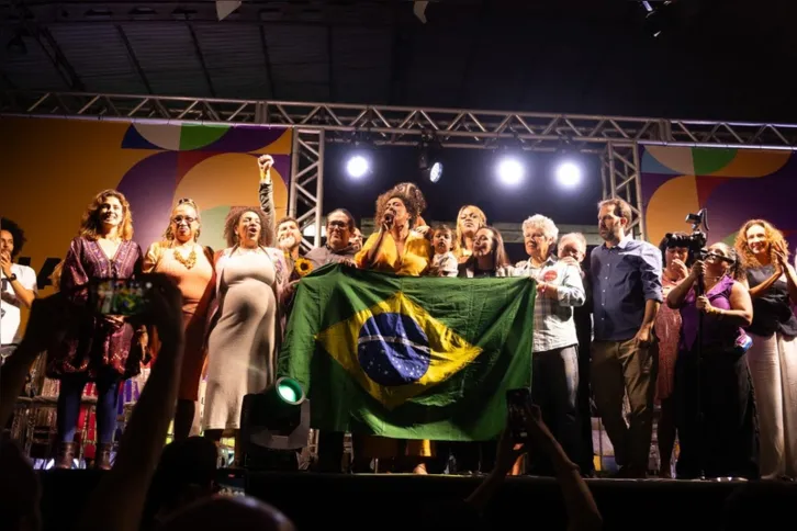 O evento reuniu importantes figuras da política