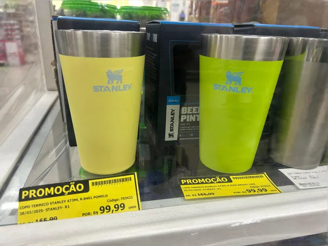 O Copo Stanley está saindo a R$ 99,99