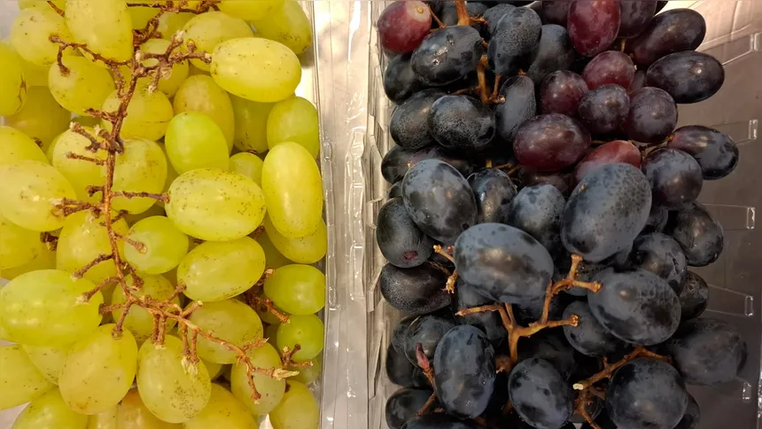 Comer 12 uvas na virada do ano é um costume associado à realização de desejos