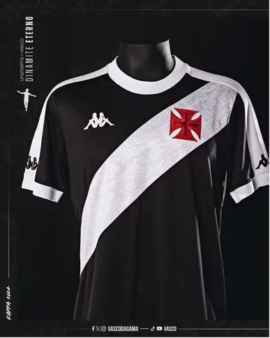 Camisa do Vasco aparece em 6º lugar na lista das mais bela do último ano