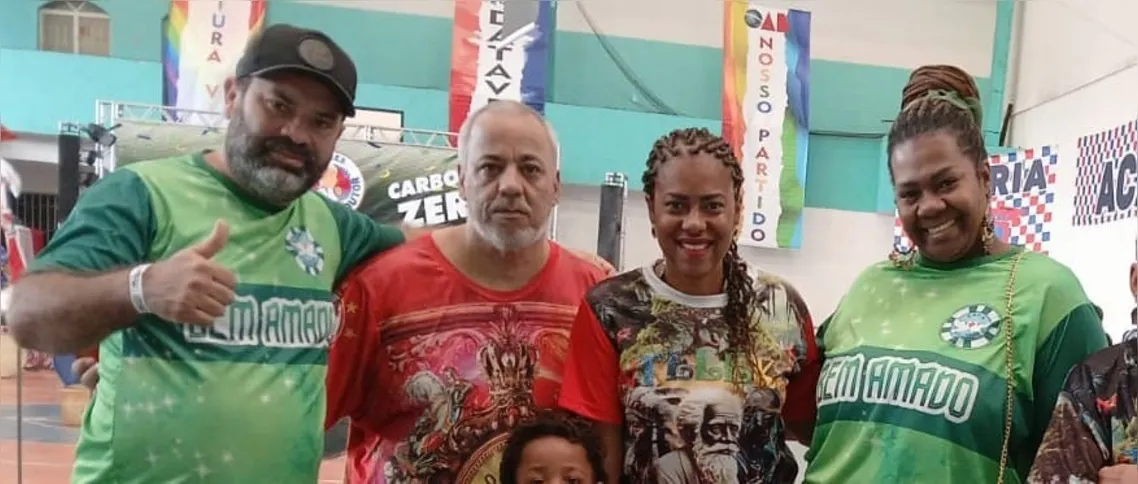 Sambistas da Bem Amado e da Folia do Viradouro, na festa