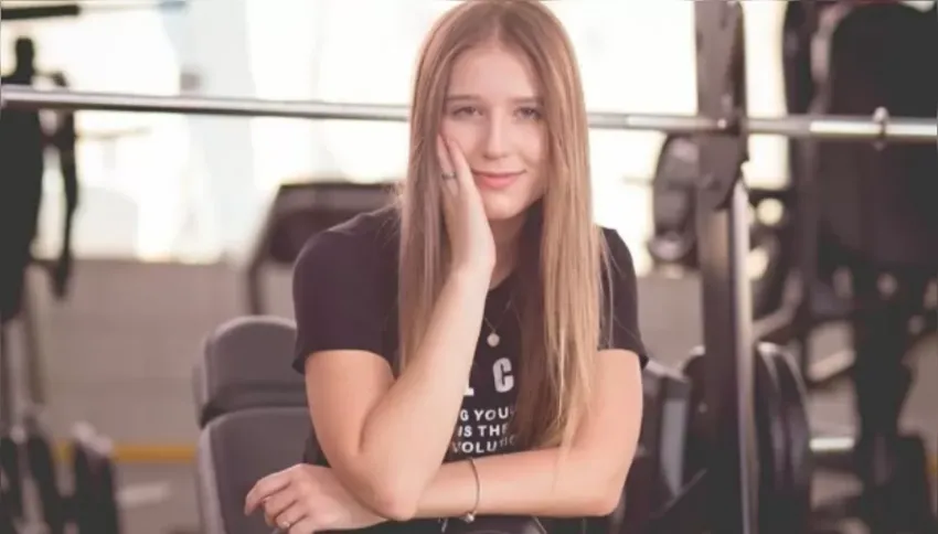 A estudante de 18 anos morreu após sofrer parada cardíaca