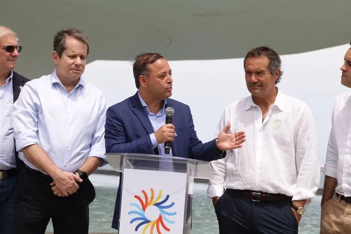 Prefeito de Niterói prometeu linha de metrô ligando Região Metropolitana ao Rio caso cidades sediem Jogos