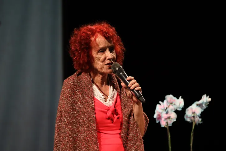 Durante o evento, foi lançado também o livro Poesia Travessia, de Roseana Murray, que esteva presente e foi homenageada