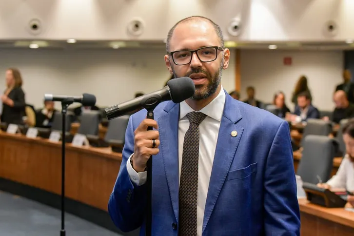 A proposta é de autoria do deputado estadual Alexandre Knoploch (PL)