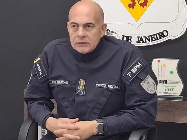 Imagem ilustrativa da imagem Entrevista: Novo comandante do 7º BPM fala sobre barricadas e letalidade policial em São Gonçalo