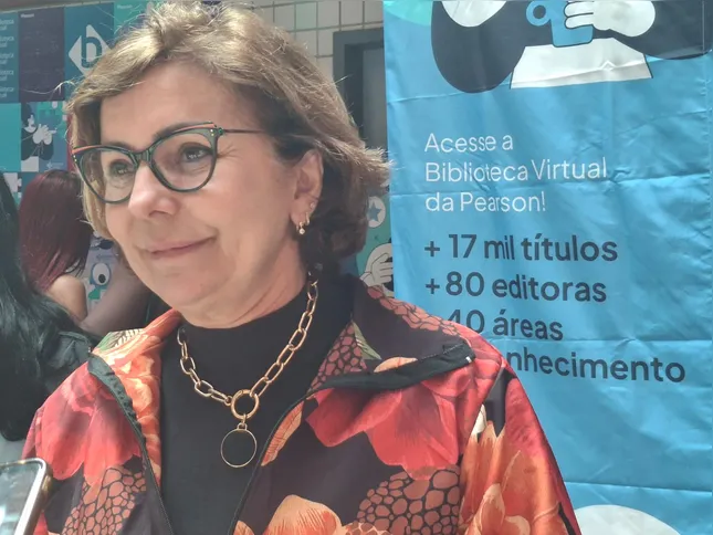 Professora Patrícia Salgado fala sobre as novidades que a Pearson oferece aos alunos