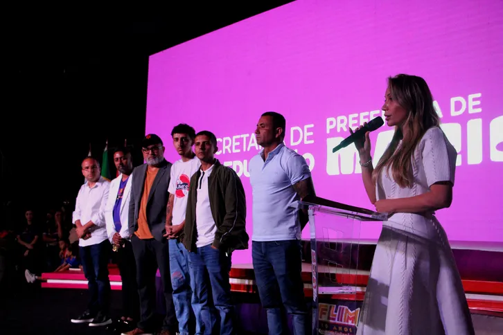 "Que a Flim continue sendo para todos nós a fonte que nos desperta e que sacia nossa sede"