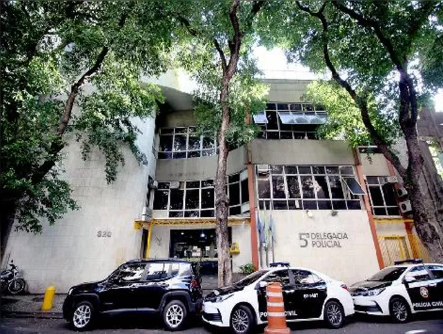 Caso foi registrado na 5ªDP (Men de Sá)