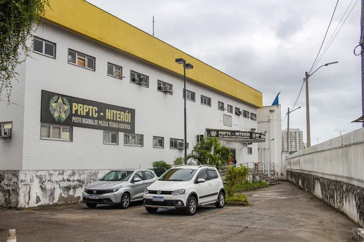 Segundo Polícia, casos do IML de Tribobó estão sendo levados "de forma temporária, ao PRPTC de Niterói"