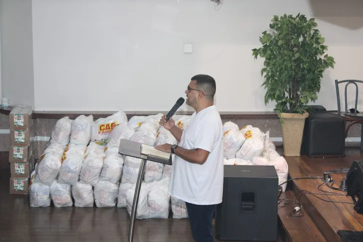 A mobilização para a arrecadação das doações envolveu os membros da igreja e também contou com contribuições de amigos, familiares, empresários e outros voluntários