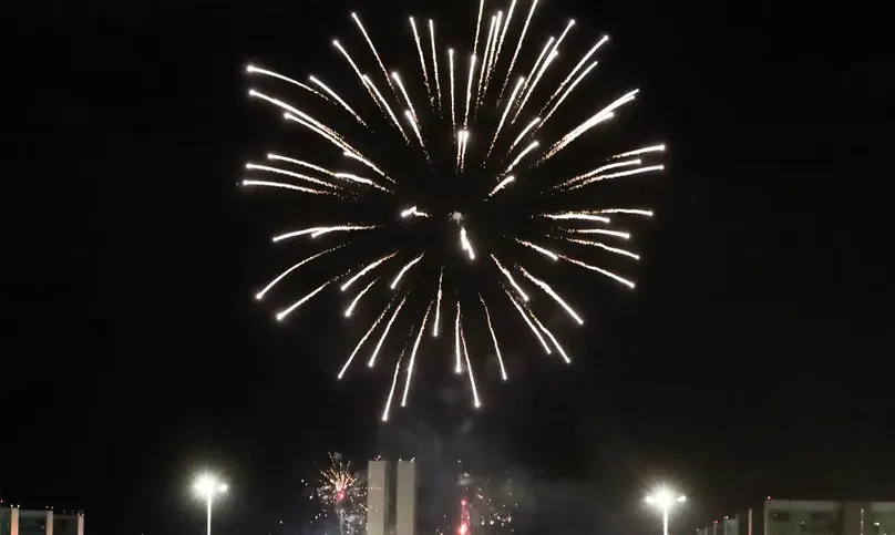 Existe um alto risco de acidentes graves no manuseio de fogos de artifícios nas festas juninas