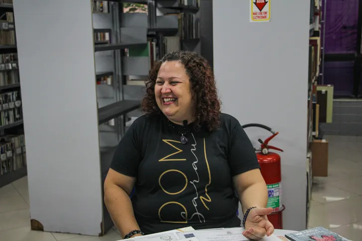 Lígia retomou carreira literária para estimular o desenvolvimento da filha, Beca, que também é poetisa, cantora e compositora