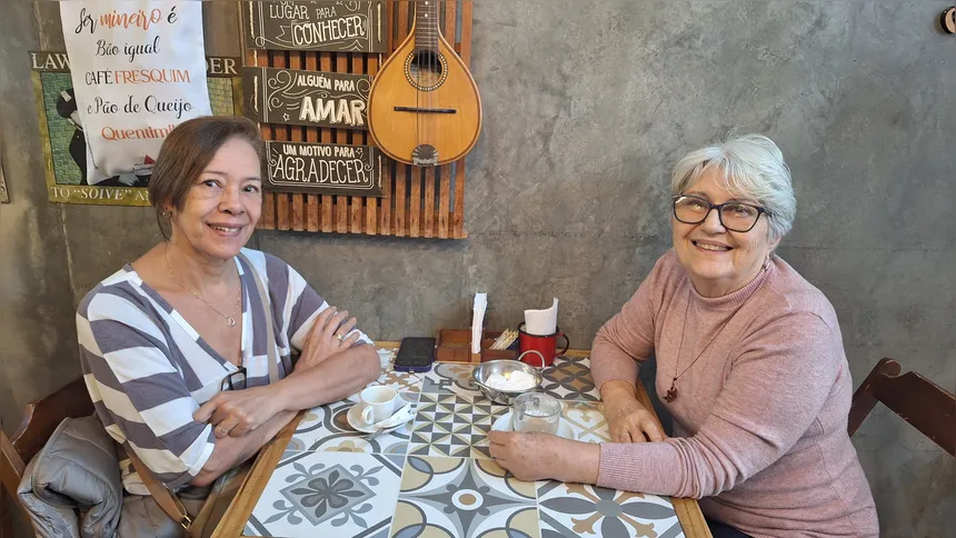 Amigas há 30 anos, Regina e Ana Lúcia são clientes fiéis do Armazém Mineiro