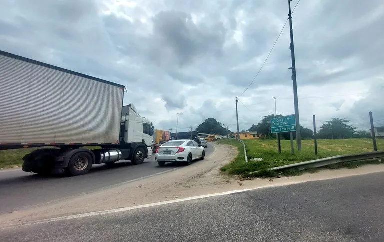 De acordo com a Arteris Fluminense, o intuito do fechamento é manter a fluidez do trânsito no local