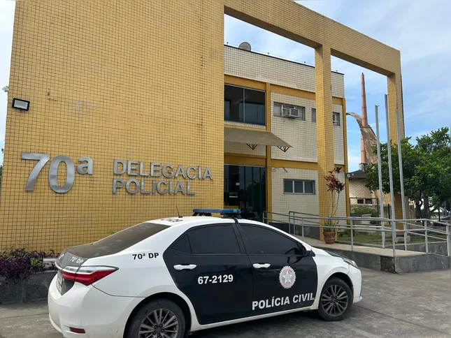 A 70ª DP (Tanguá) está investigando o caso para saber quais foram as motivações do crime