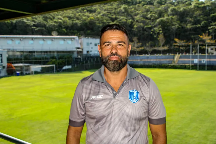 Thiago Thomaz confia em um bom campeonato e sonha com o acesso do Niteroiense