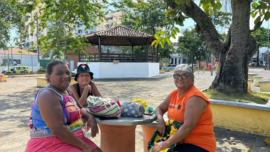 Imagem ilustrativa da imagem OSG faz por você: após reportagem, prefeitura inicia limpeza da Praça do Barreto