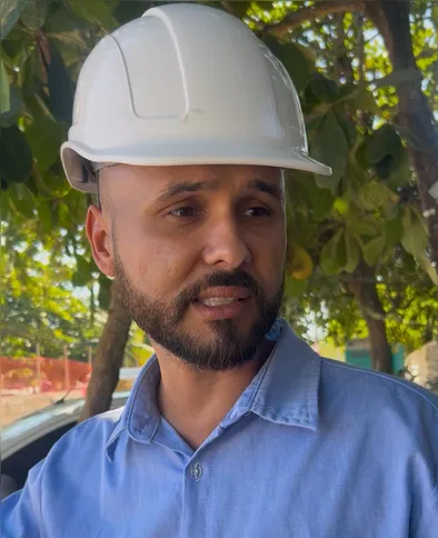 De acordo com o engenheiro responsável, esta primeira etapa contempla a fase de infraestrutura para preparo da estrutura de concreto