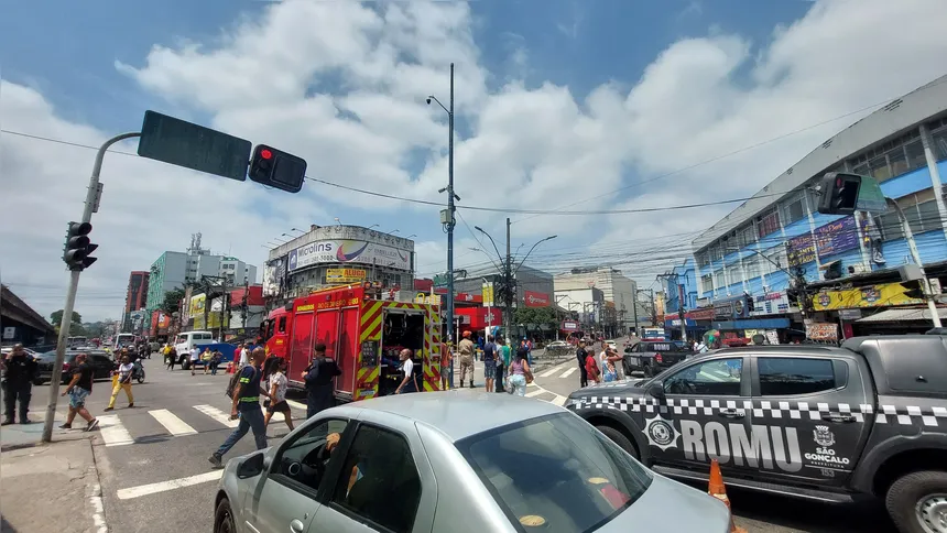 Imagem ilustrativa da imagem Ônibus que tombou em Alcântara deixou nove feridos; vídeo!