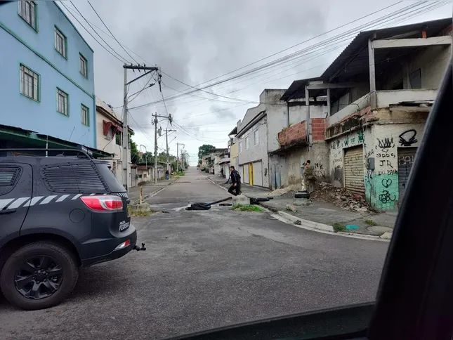 Imagem ilustrativa da imagem Polícia Federal prende foragido da Justiça no Jardim Catarina, em São Gonçalo