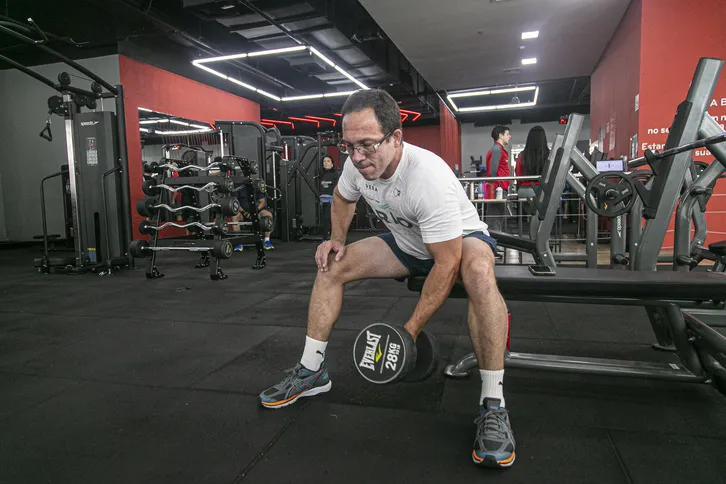 Antônio Carlos Figueiredo vê na atividade física uma forma de equilibrar corpo e mente de maneira saudável