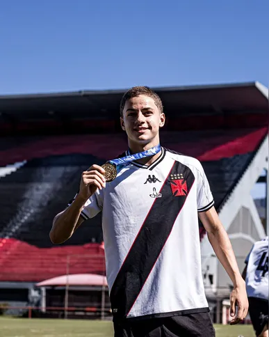 A conquista do bicampeonato representa um passo importante na carreira do jovem atleta
