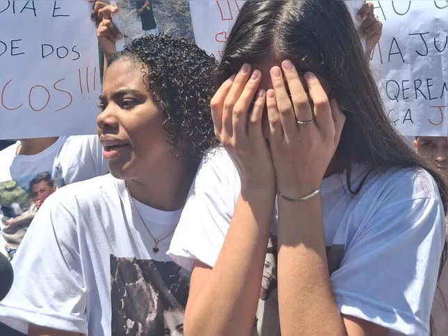 O clima foi de forte comoção