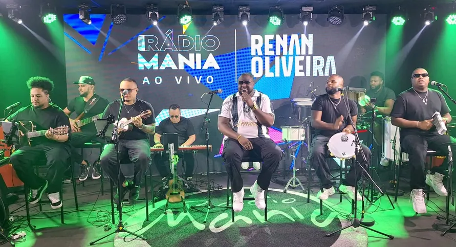 Imagem ilustrativa da imagem Renan Oliveira faz show inédito nos estúdios da Rádio Mania