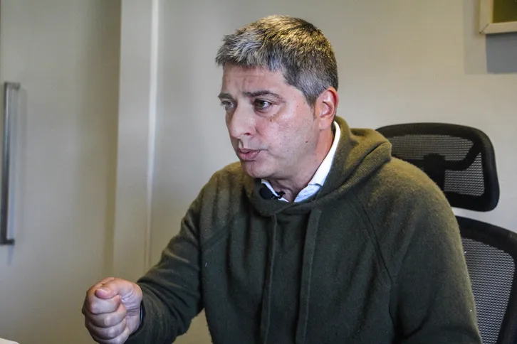 "Pela minha posição de liderança e de articulação, eu venho ao Senado Federal na próxima eleição"