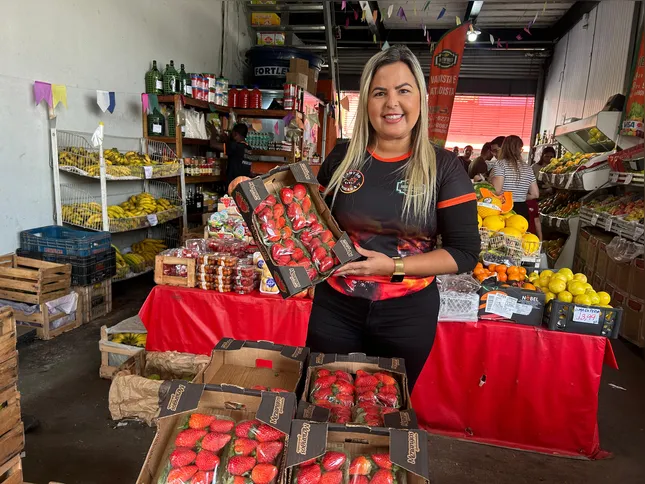 Segundo Vanessa, o alto valor dos morangos tem "assustado" alguns clientes