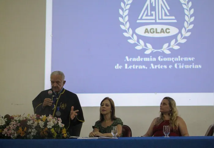 Imagem ilustrativa da imagem Academia Gonçalense de Letras (Aglac) empossa novos acadêmicos e inicia nova fase de fortalecimento cultural