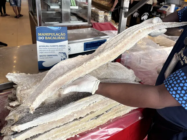 Bacalhau lidera a lista de produtos mais procurados na Semana Santa, com preços que variam bastante conforme o tipo e a qualidade