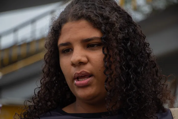 Yasmin Farias espera que o Hospital Estadual da Mãe seja concluído e entregue à população