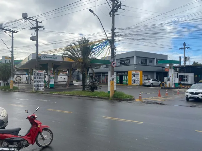 Posto de gasolina no Mutuá foi fechado