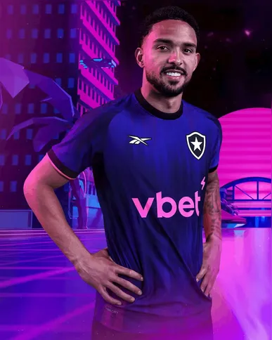 Vitinho com a camisa nova