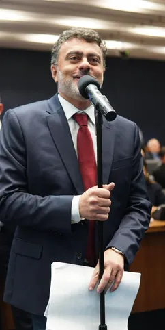 O projeto, de autoria do deputado estadual Vitor Junior (PDT), foi aprovado em primeira discussão na Alerj