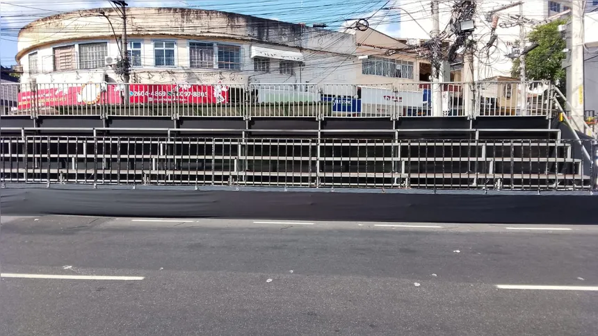 Arquibancadas foram montadas ao público,com acesso gratuito