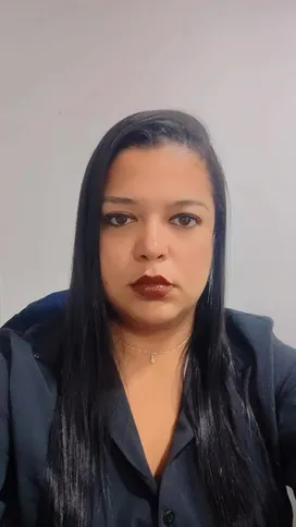 A advogada Ana Paula Rodrigues explicou sobre as implicações jurídicas sobre a aplicação do PMMA sem permissão do paciente
