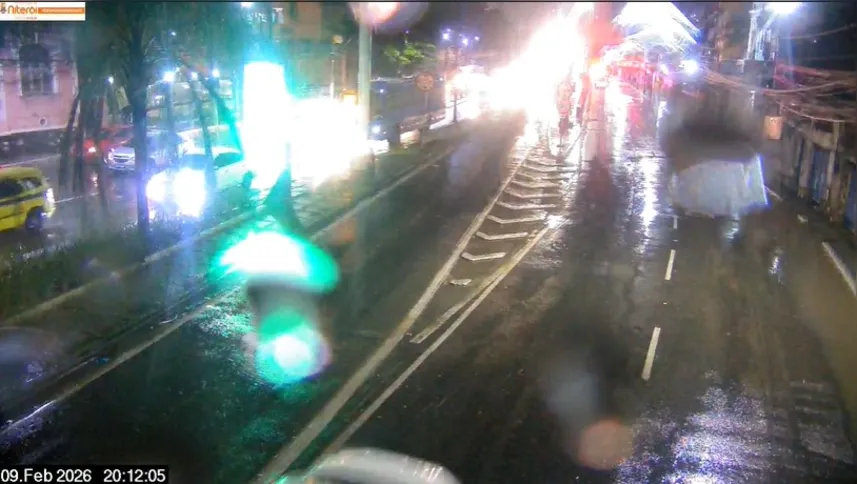 Imagem ilustrativa da imagem Chuva forte provoca alagamentos em Niterói e São Gonçalo e causa caos no trânsito