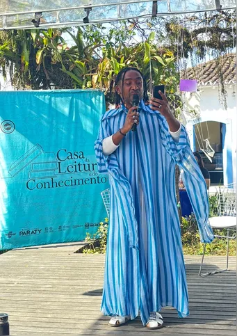 Alberto Rodrigues apresentou Sarau Q-Cria