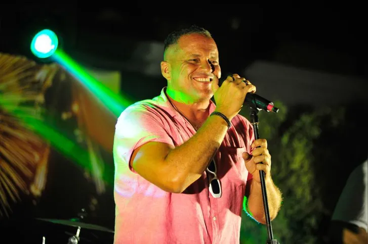 Entre os artistas confirmados estão Laura Zuzarte, Ivan Viana, Beto Souza, Brasília, Maurício Paraxaxar e Thiago Messer
